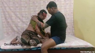 Indian girl hot pussy licking